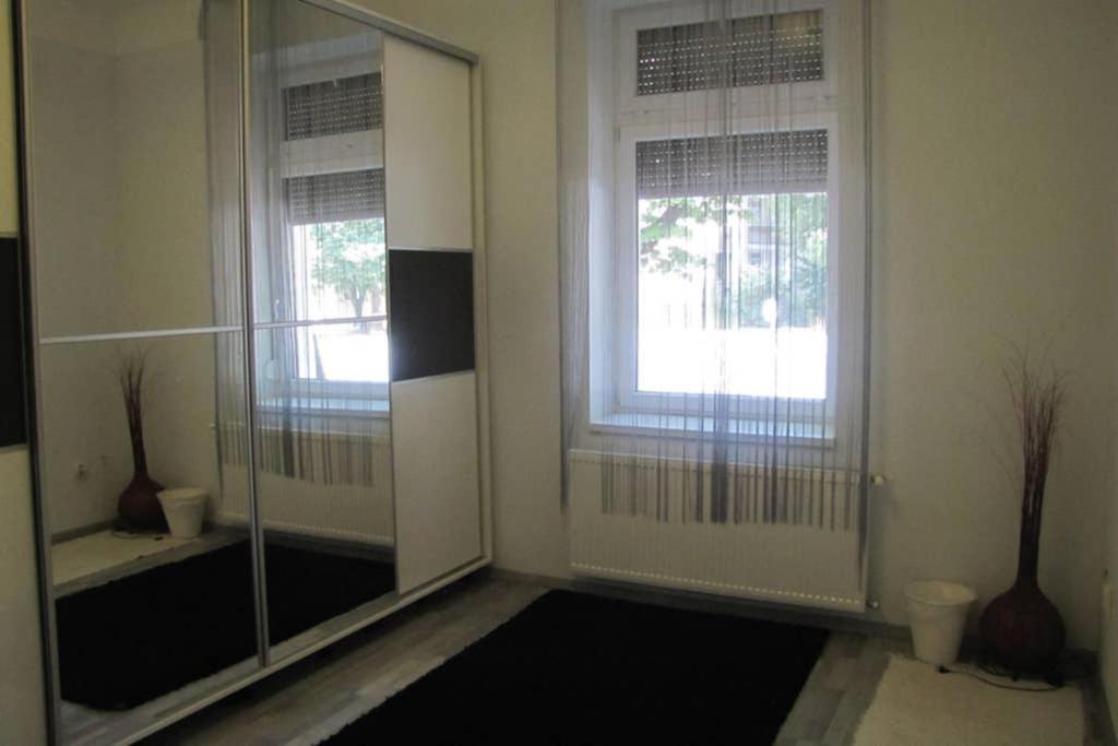 Mm Apartman Сегед Экстерьер фото